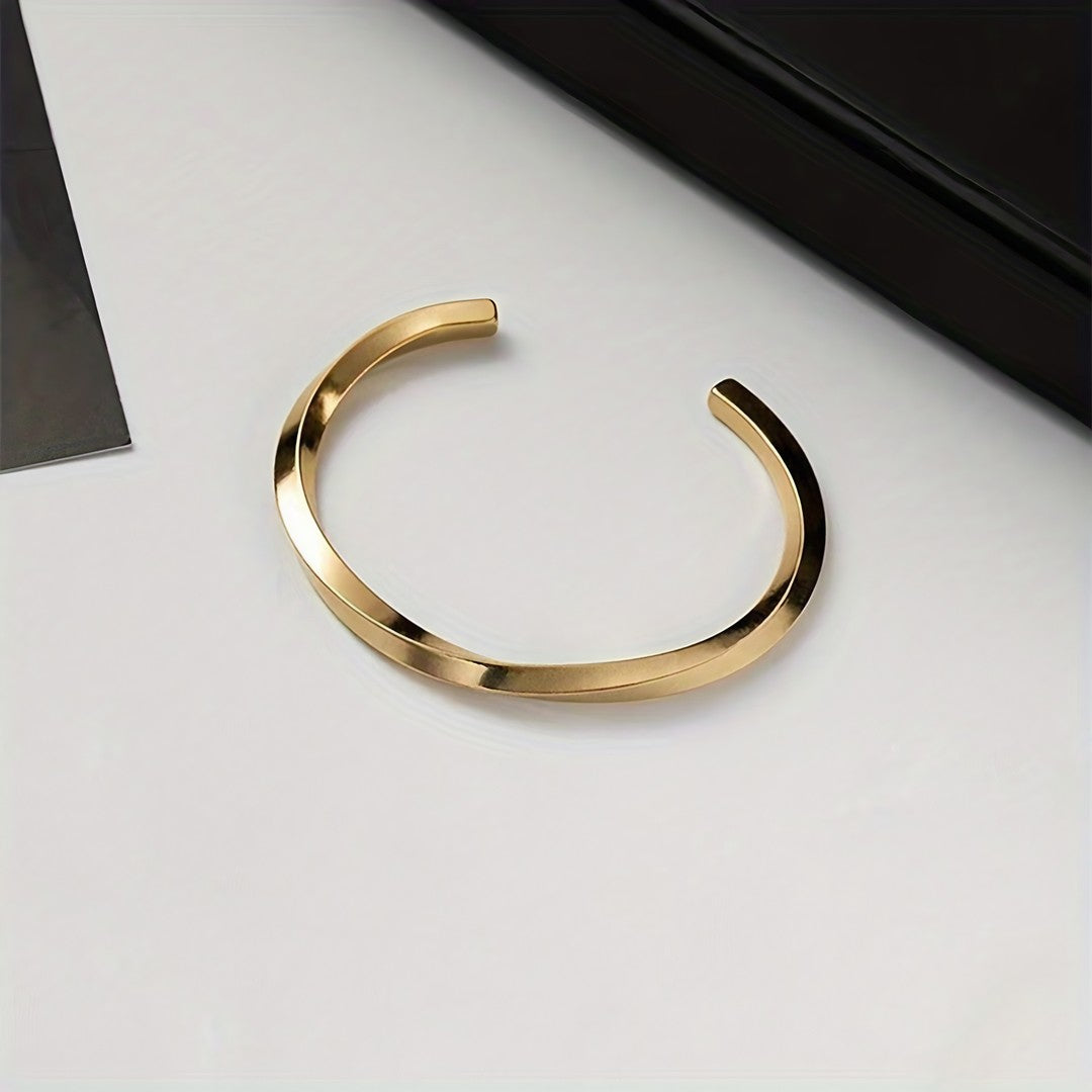 Minimalist Cuff